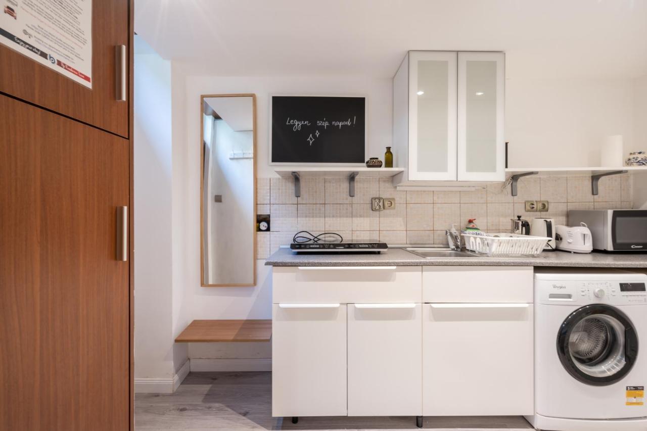 Innova Vision Apartment Budapest Exterior foto